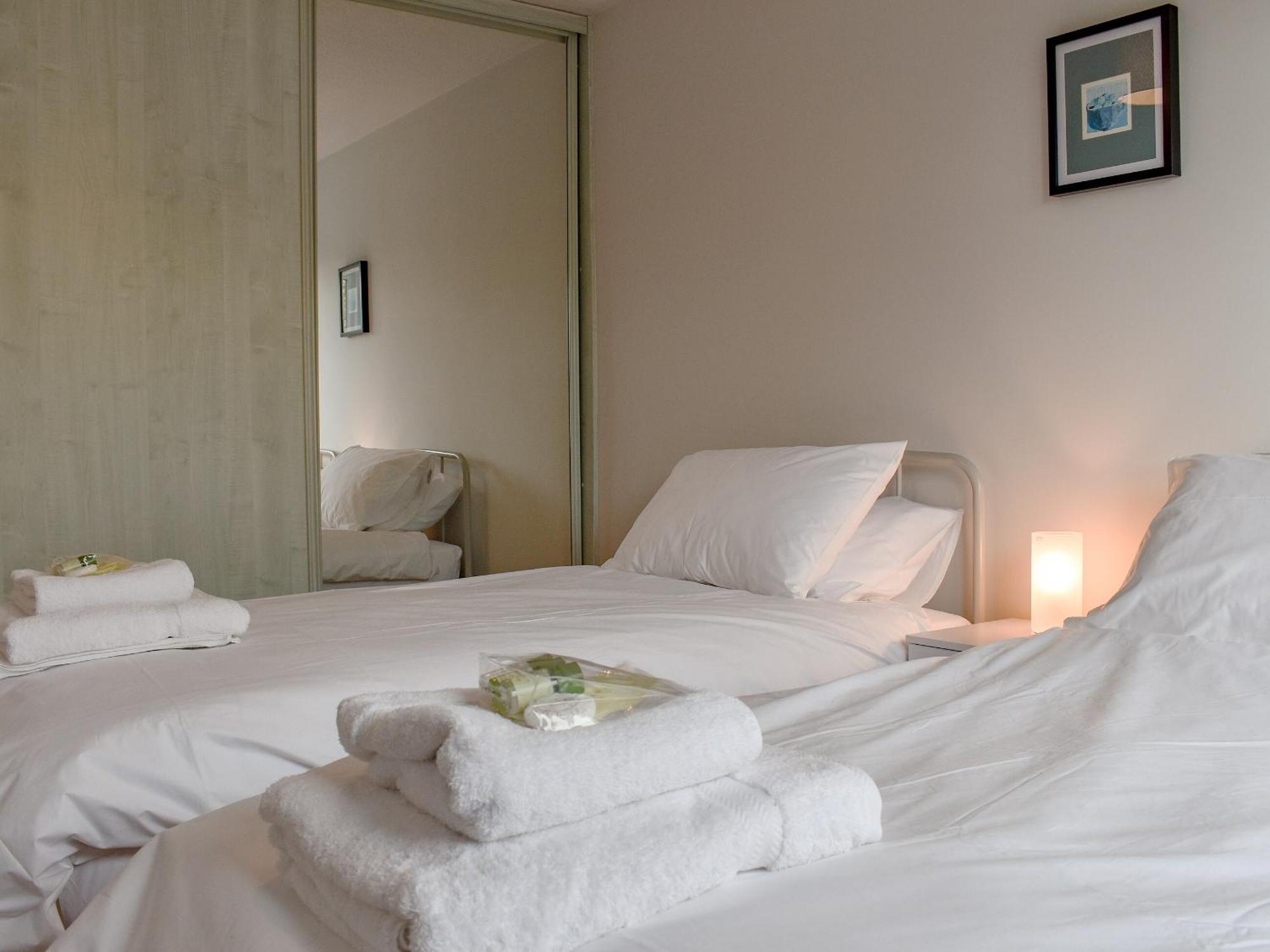 Flos Place Pickering Ngoại thất bức ảnh